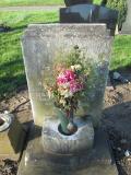 image of grave number 381944